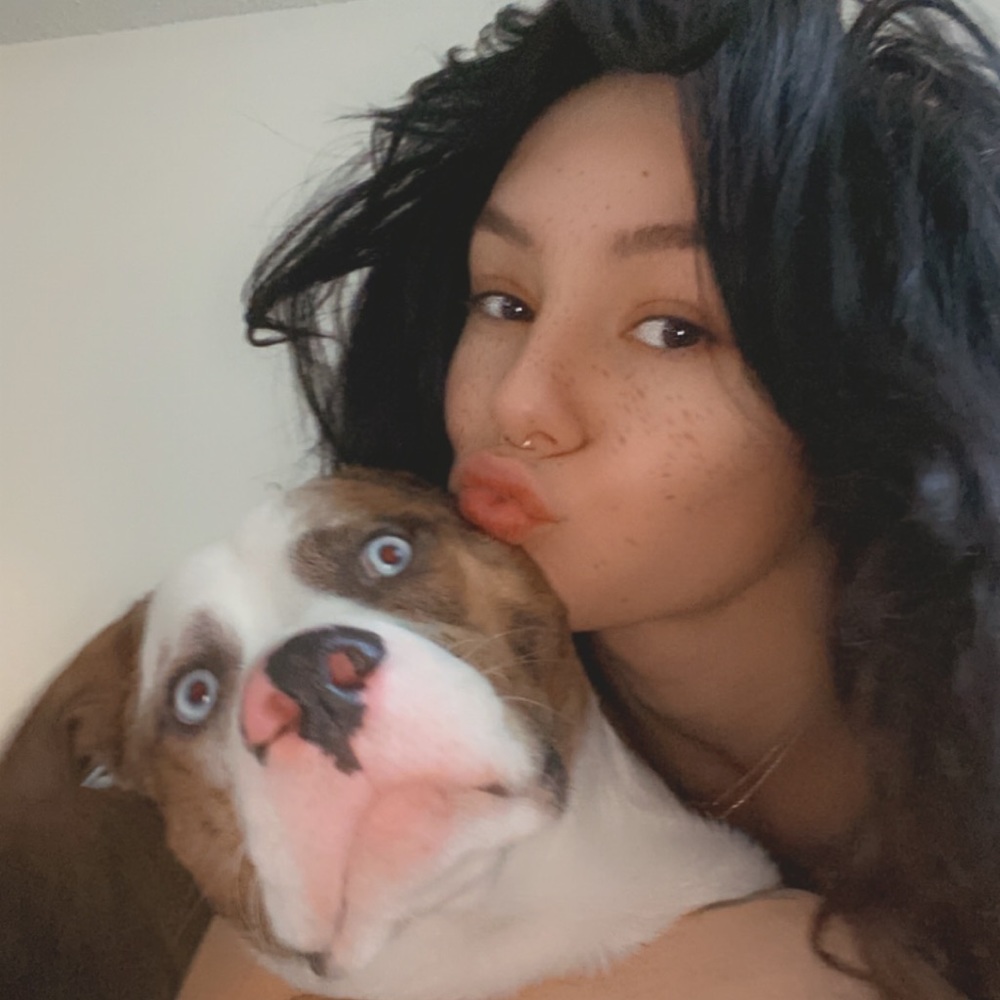 Meet your Posher, Jenessy